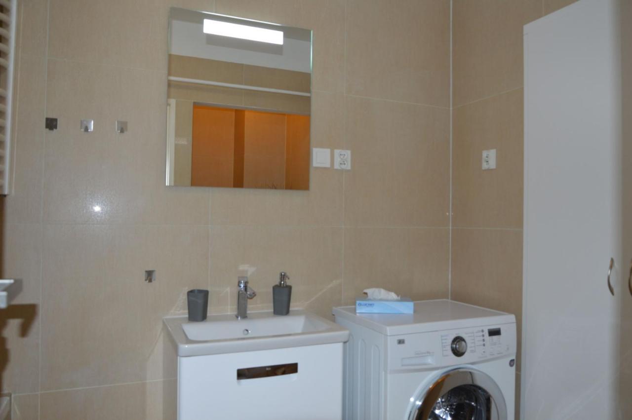 Apartament Pod Filarami Z Dostepem Do Krytego Basenu W Cenie Apartmán *